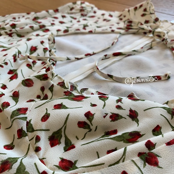 ❌[SOLD]❌Reformation Vivianne Dress || Marion - Picture 10 of 16